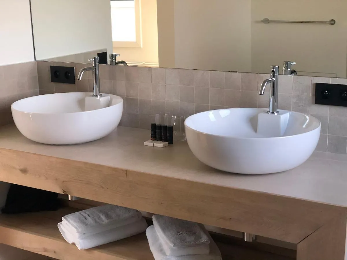 Hof Van Volmersele - Luxury B&B Kampenhout 0*,  Belgia